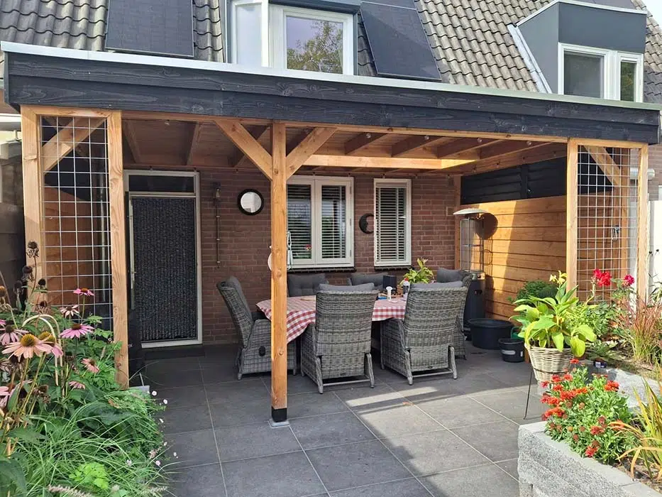 charliez-veranda-hout