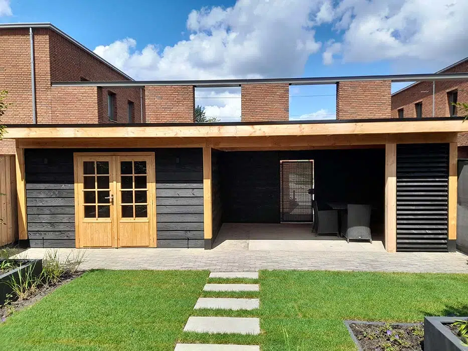 moderne-grastuin-houten-overkapping-charliez