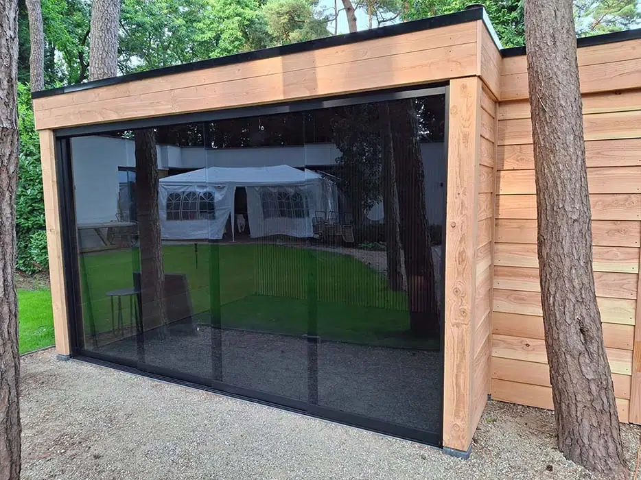 overkapping-glazenwand-luxe-uitstraling